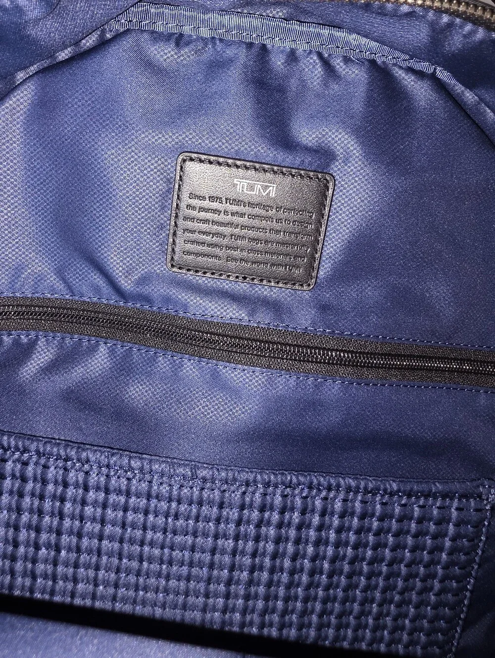 Tumi FIRE! NWOT! The Harrison Warren Backpack in Midnight Black. Sz OS. R2S!